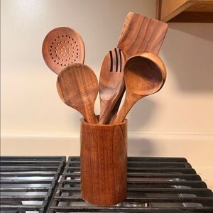 Acacia Wood Kitchen Utensil Set w/ Holder | Natural Modern Decor